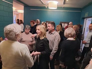 Wystawa ikon napisanych metodą tradycyjną przez Gabrielę Bidułę z Olewina otwarta
